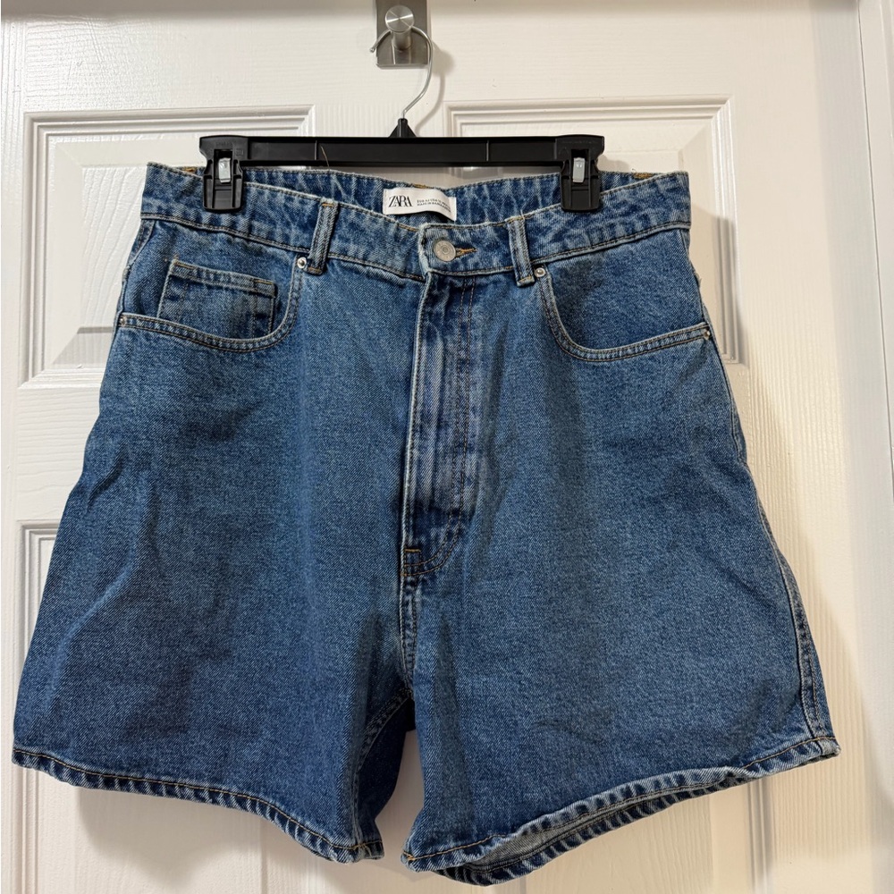 Zara Classic Blue Denim Jeans